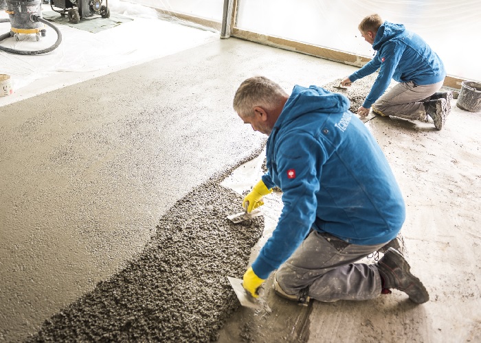 Terrazzo Einbau verdichten